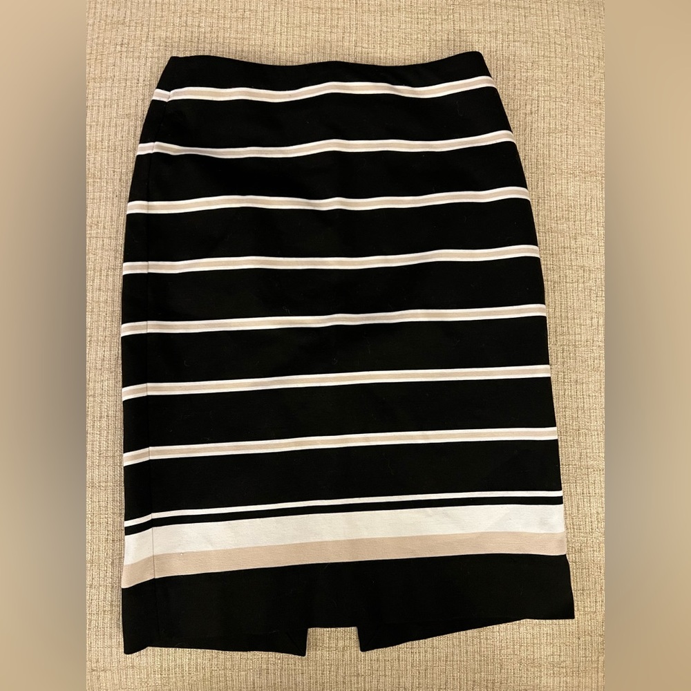 White House Black Market Knit Pencil Skirt 0